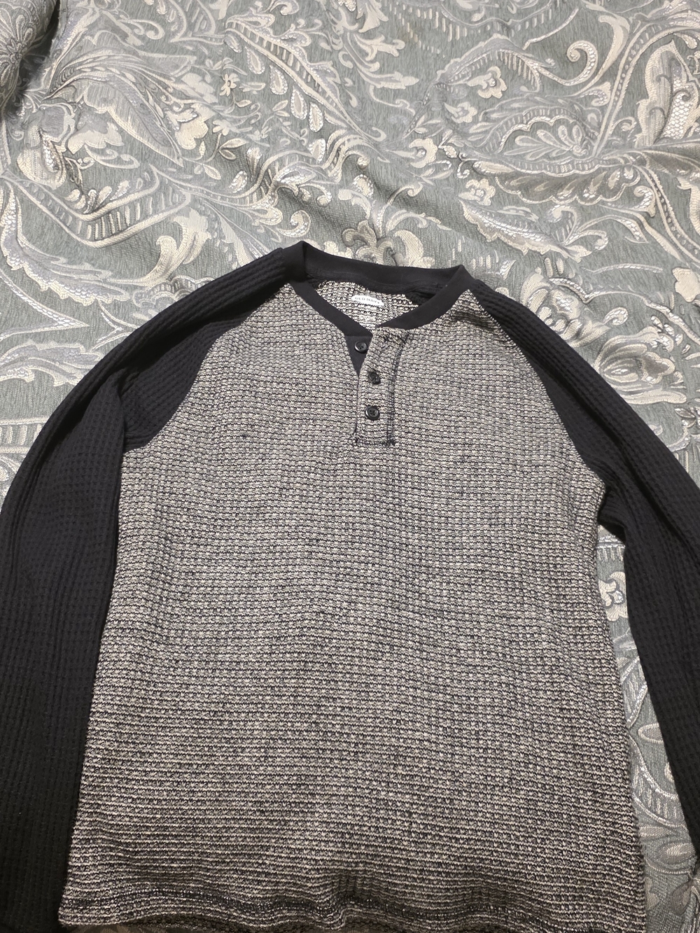 Black & Gray Waffle Henley Long Sleeve Shirt- SP- Old Navy
